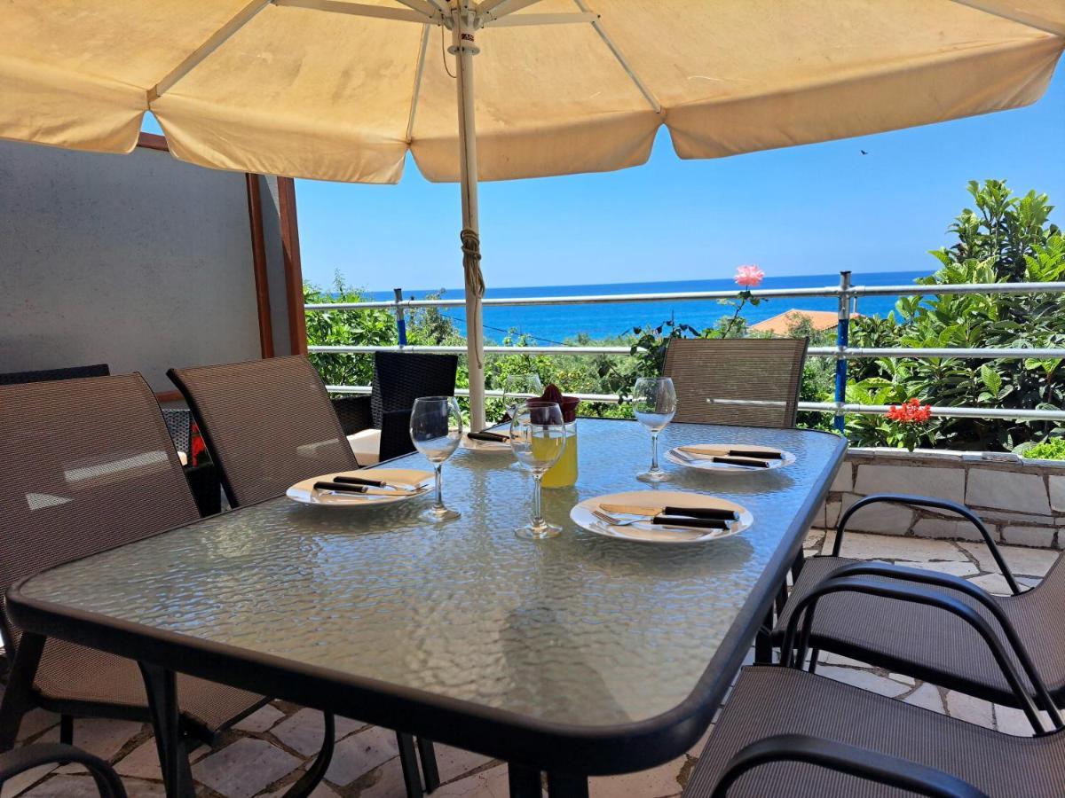 Olive Tree Villa ليغيا المظهر الخارجي الصورة